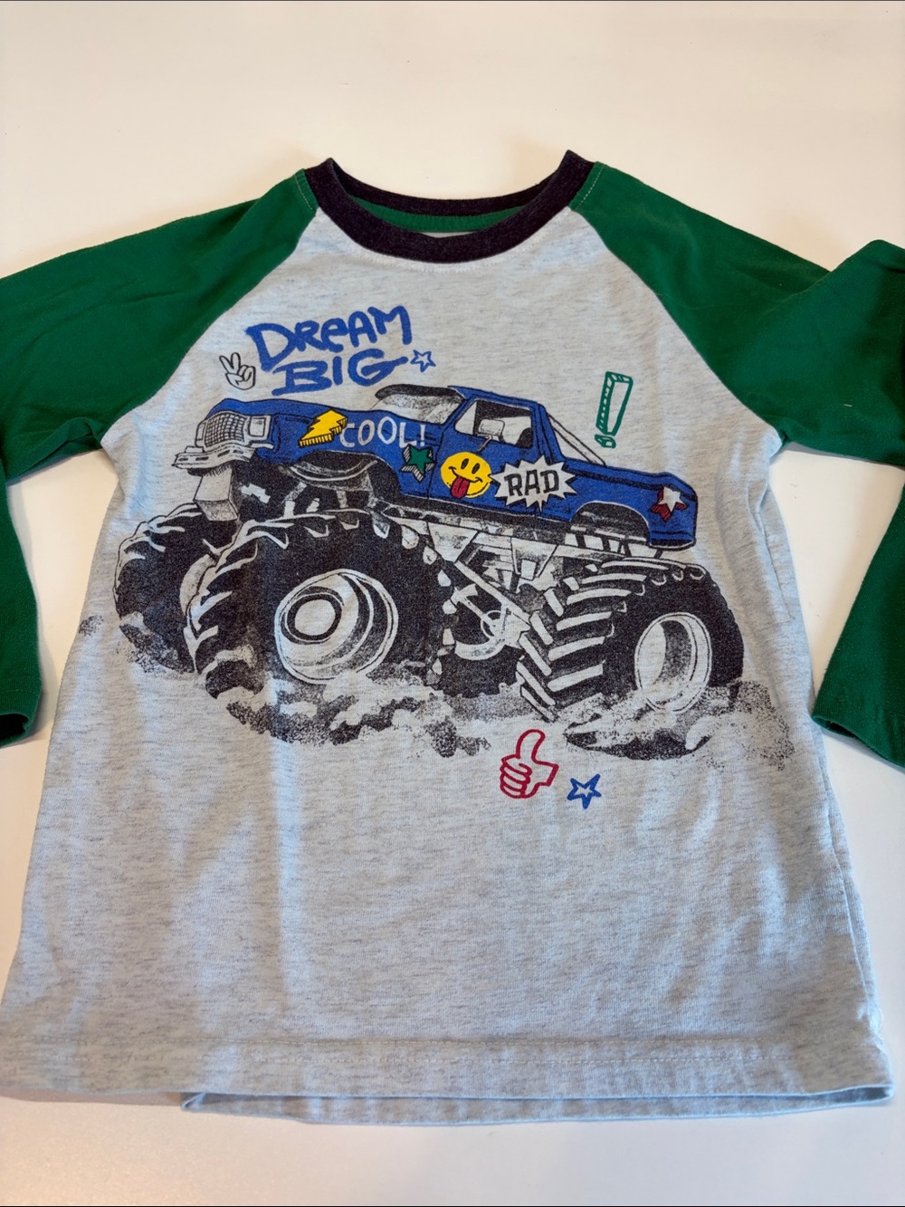 365 Kids by Gymboree Raglan Tee - Light Gray & Green